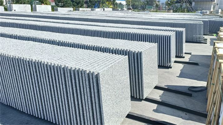 Garáiste Páirceála Cearnóg Eibhear