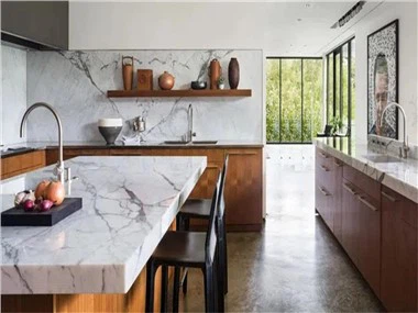 Benchtop Cloch Marmar